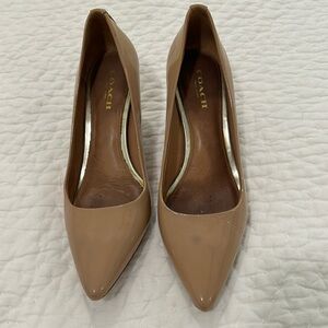 Coach tan patent pumps, size 5.5B.